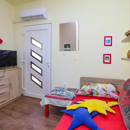 With Parking Space - 24719 Apartman *