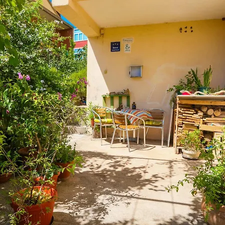 With Parking Space - 24719 Apartman