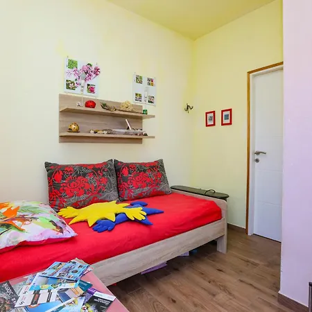 With Parking Space - 24719 Apartman